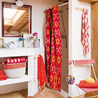 卫生间里的浪漫春季 甜美风格卫生间装修效果图